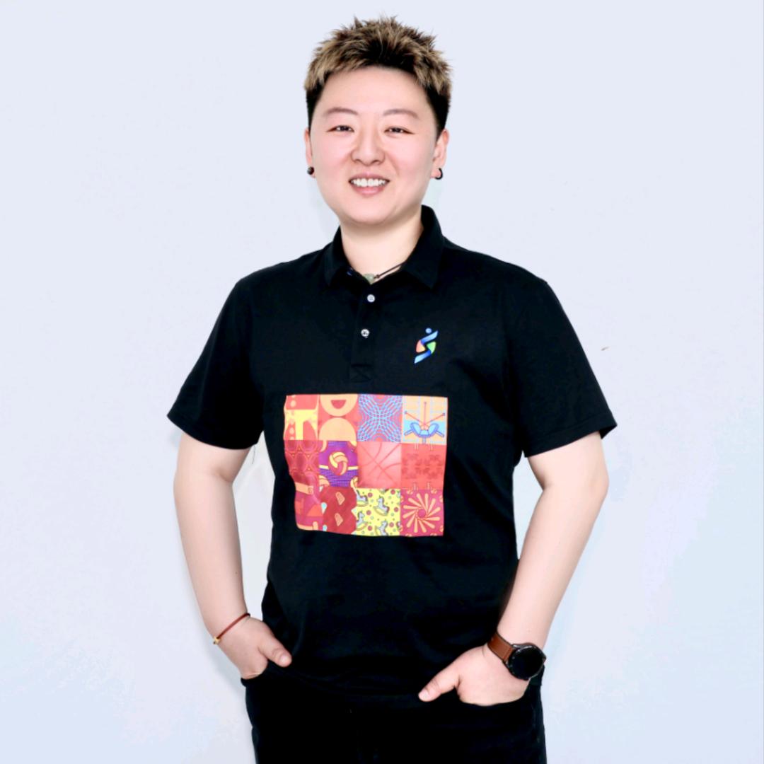 机器是只游泳的喵🐱