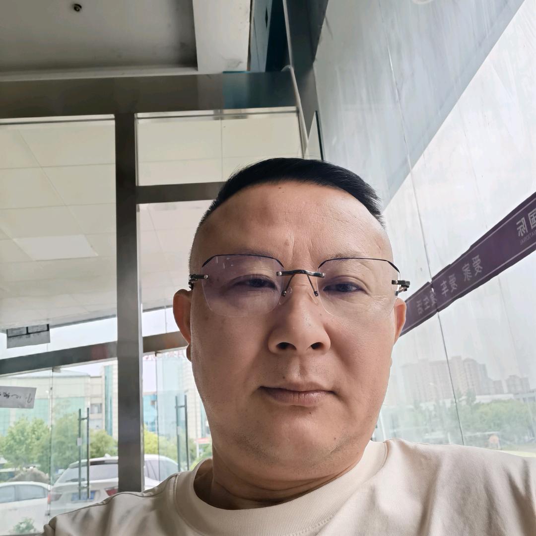 上饶县富昌车行92361121MA38N