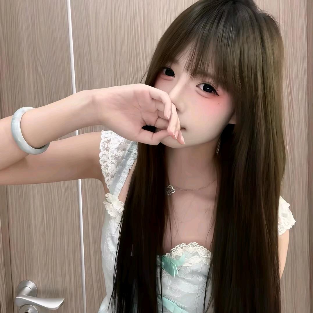 垚芷欣^