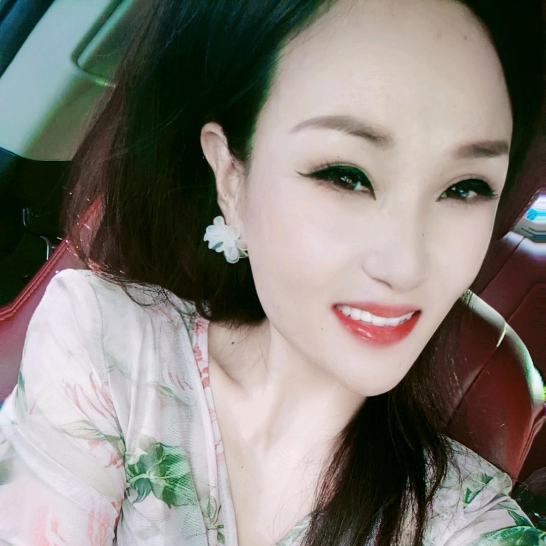 ꧁꫞꯭微微꫞꧂