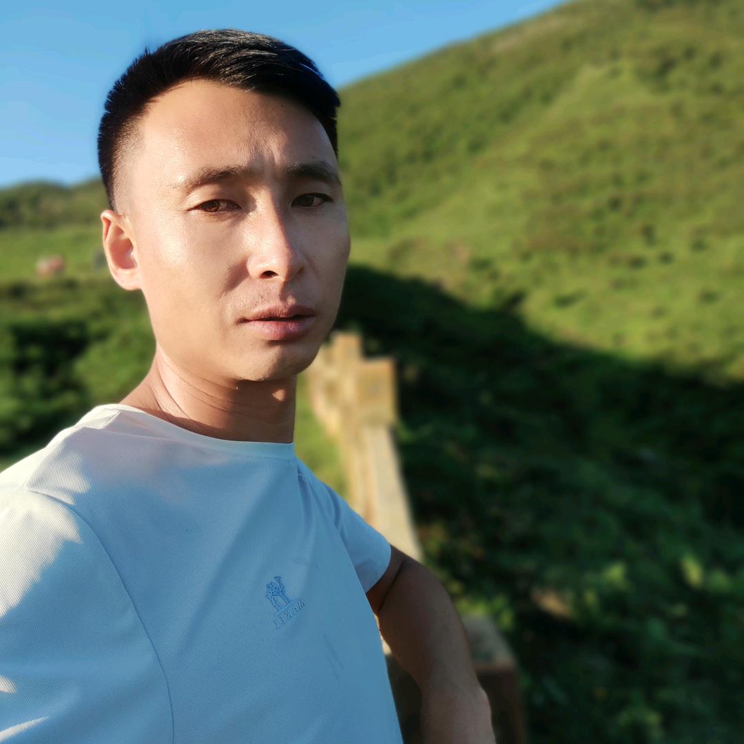 货车小何