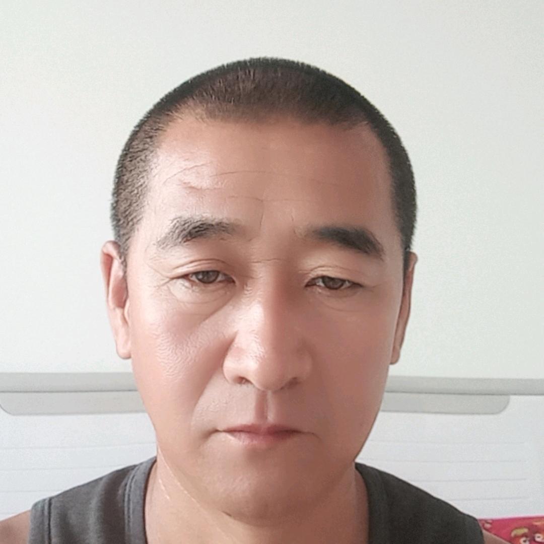 张冬云