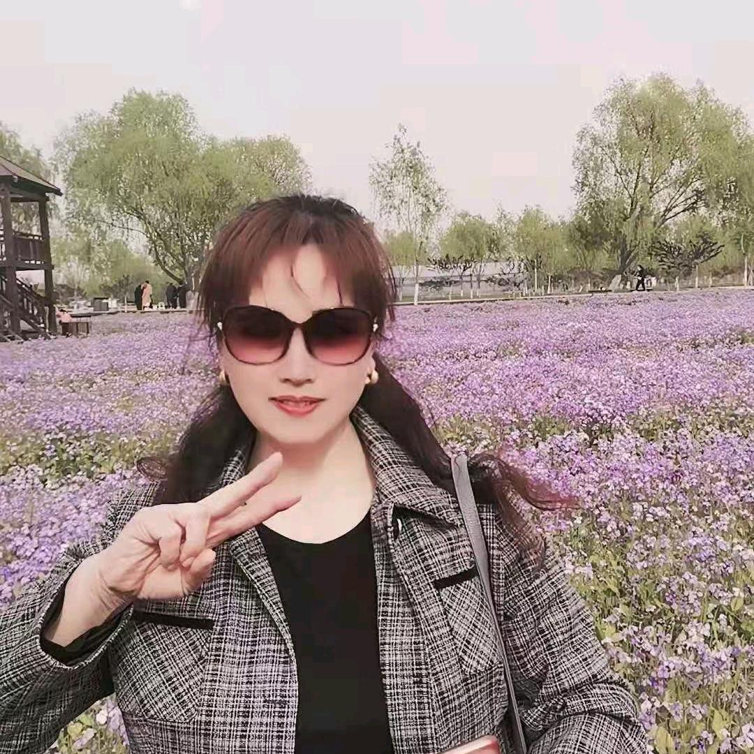 真心对人，无求回报