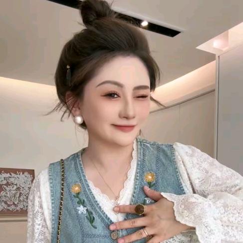 大码胖佳佳直播返场