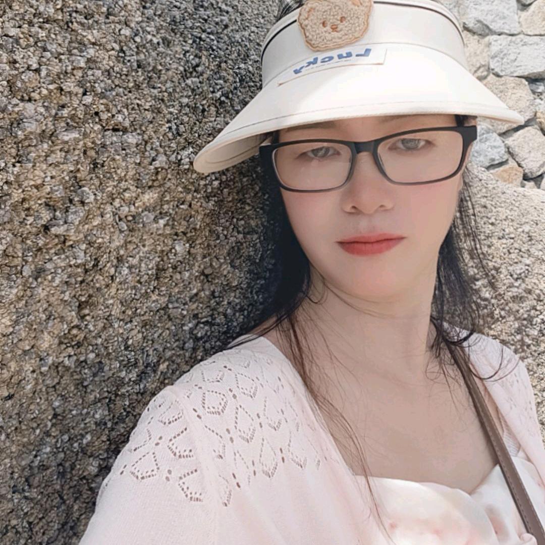 湘妹子在广州做佳正服务