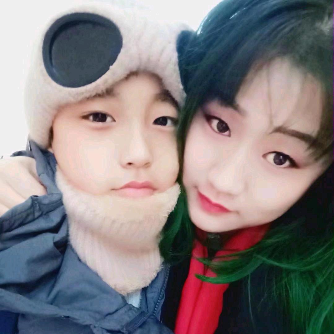 糖糖🍬郑郑《不私聊嗷》