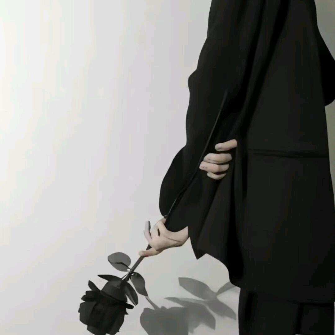 九。