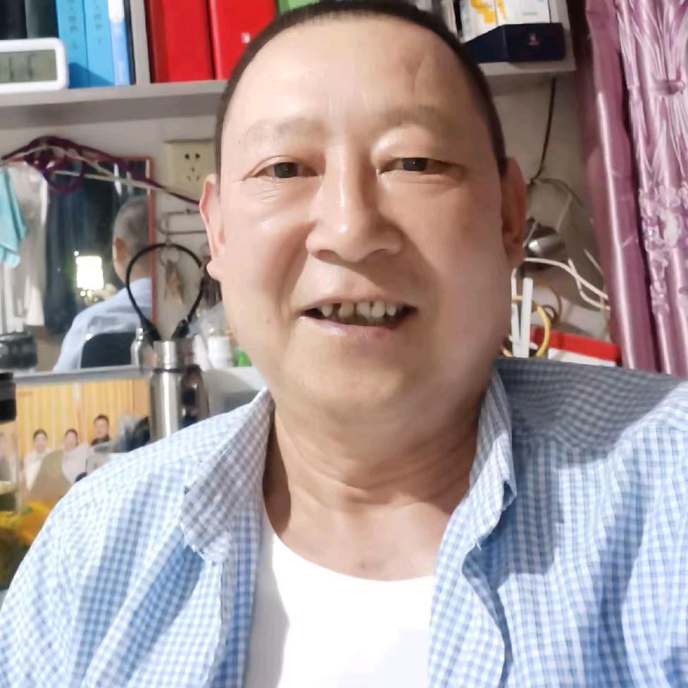 彼此相爱（李长红）