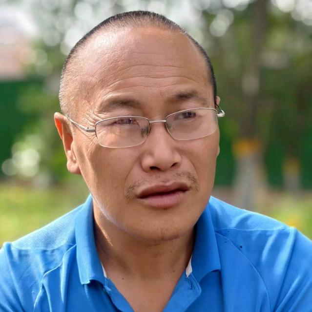 河南快乐哥团队全程表演收男女徒弟