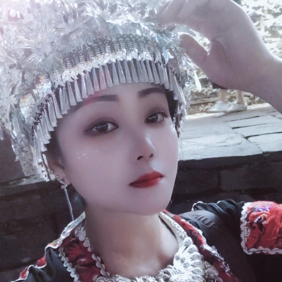 寒冰（芷江女司机，家常便饭厨娘）