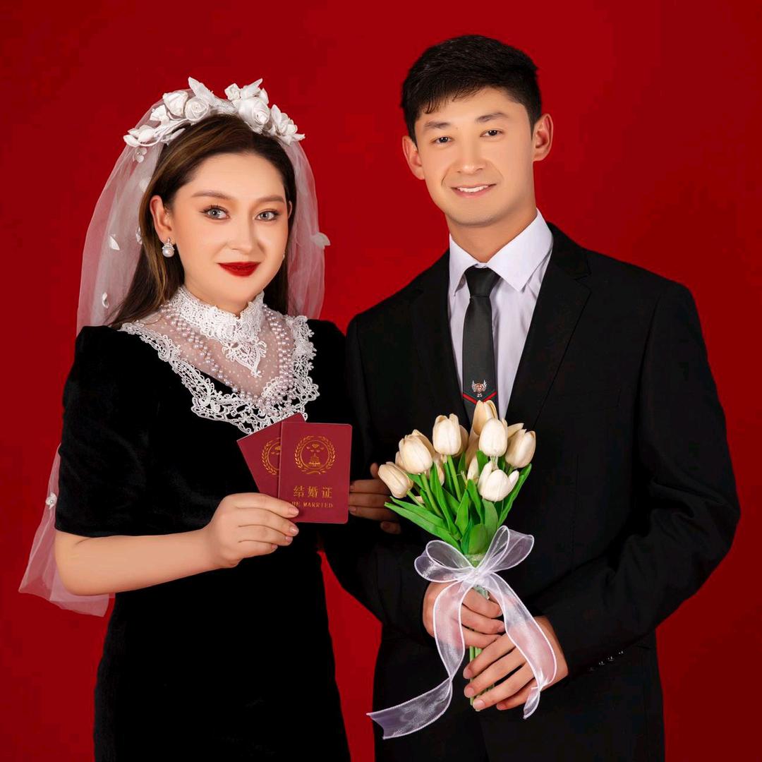Rt 先生。