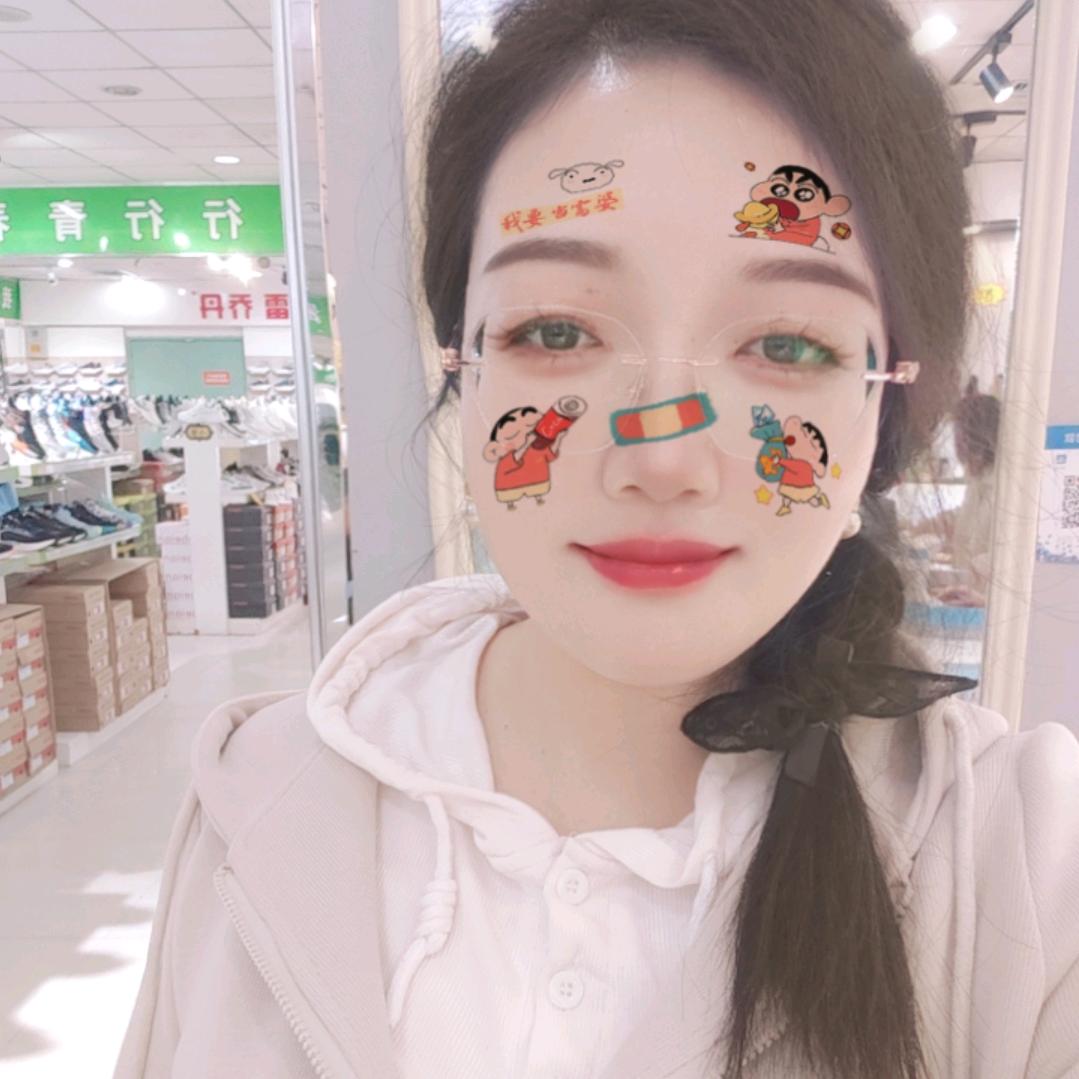 凯嘉四楼珂雯娜