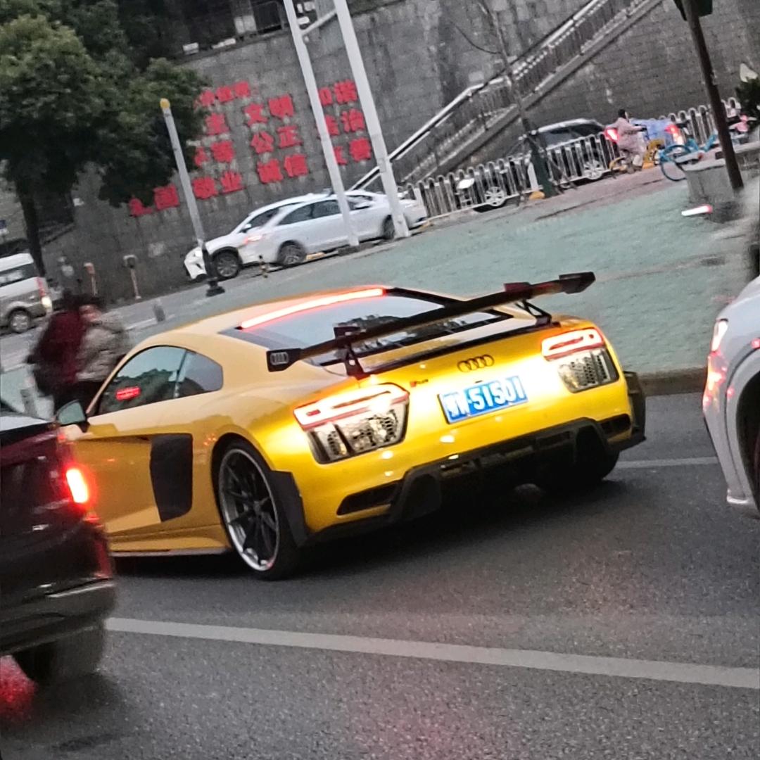 人生虚伪
