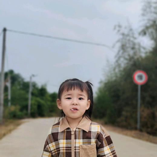 郡哥，焊工