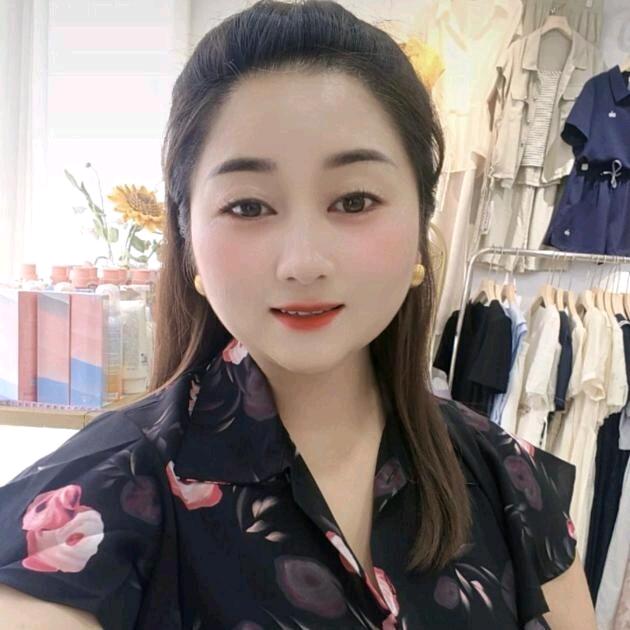 庙下镇晓利美衣
