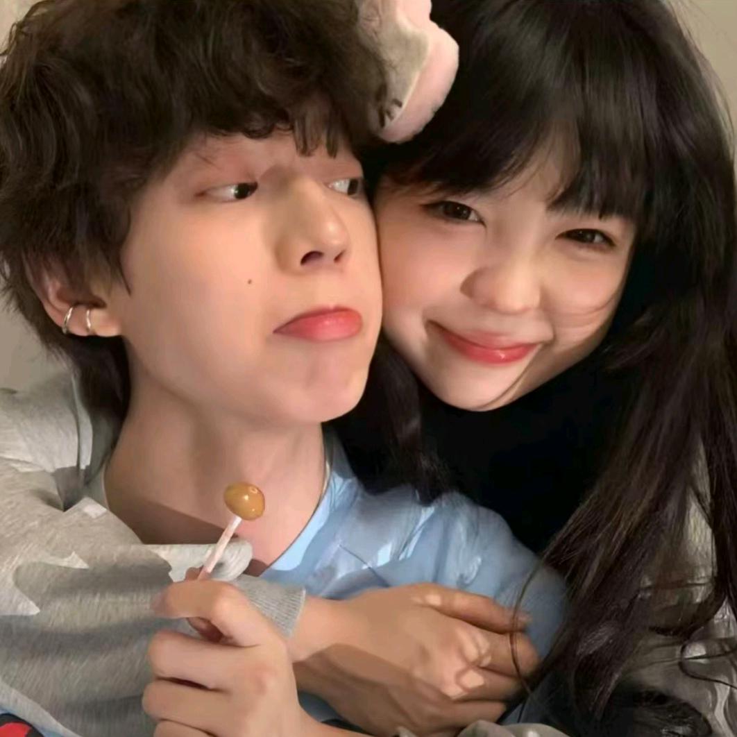 小兔子被萝卜噎死了