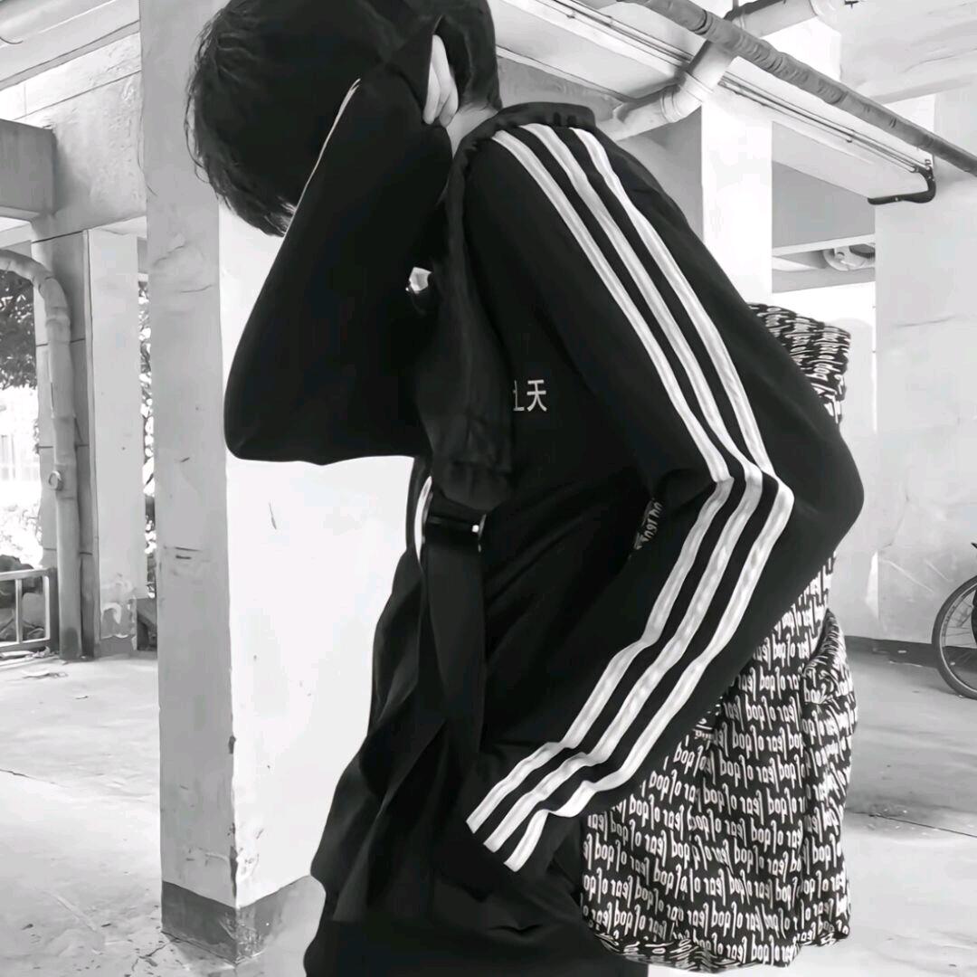 瑞瑞爱吃火鸡面