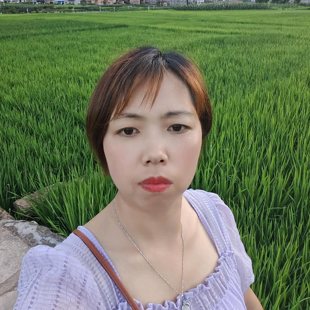 洪英服装