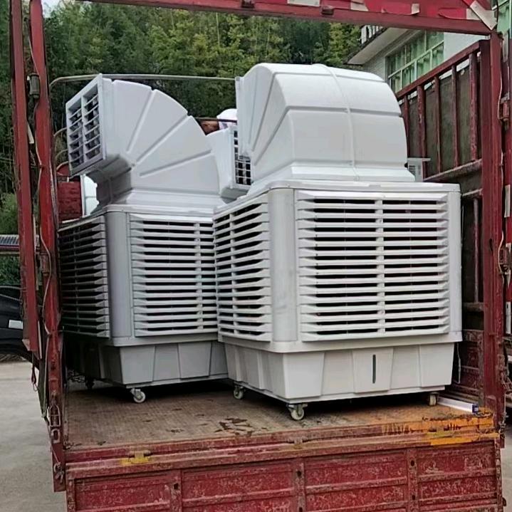 工地上面的小哥。