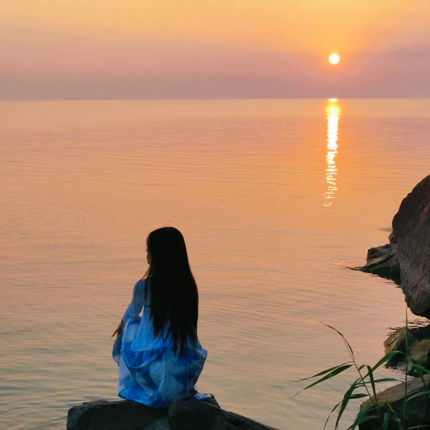 、  温柔两半分