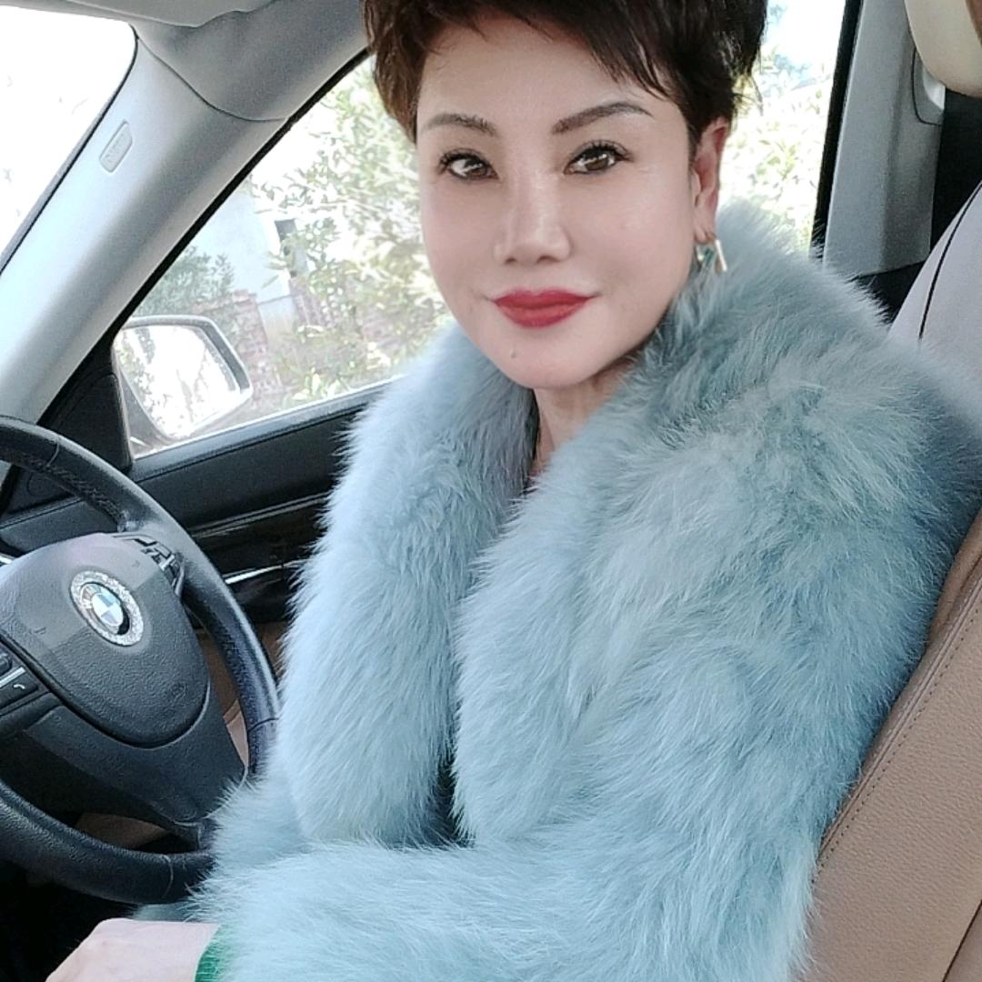 晓篮