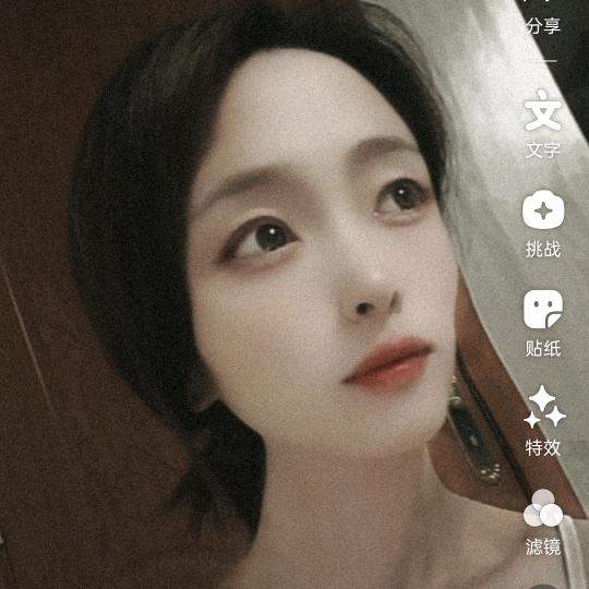 脑袋嗡嗡滴