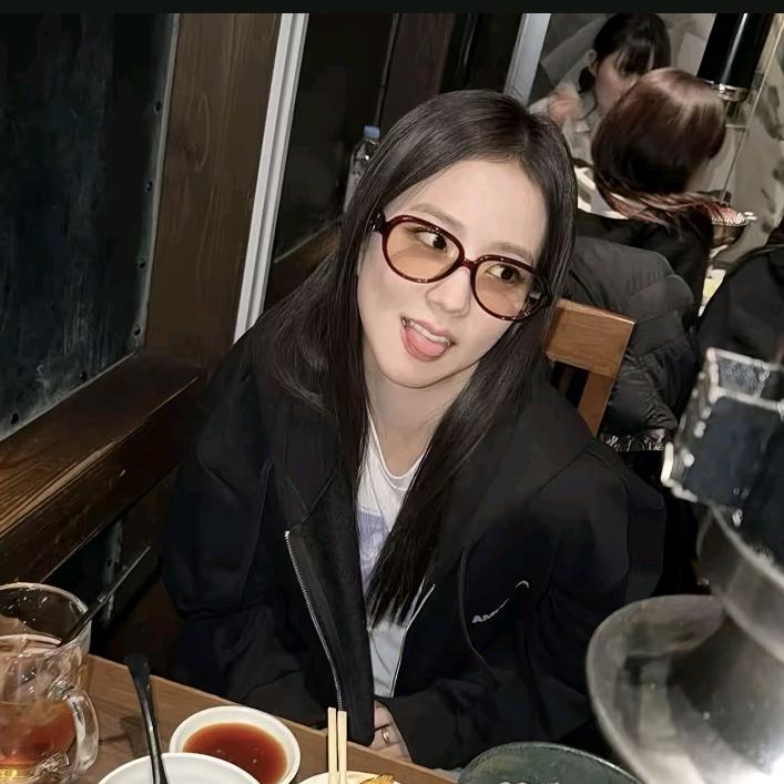 김지수