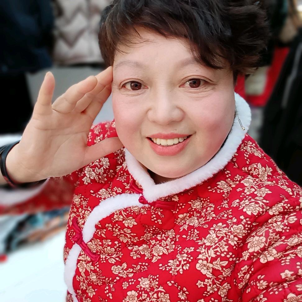 杨歌说笑