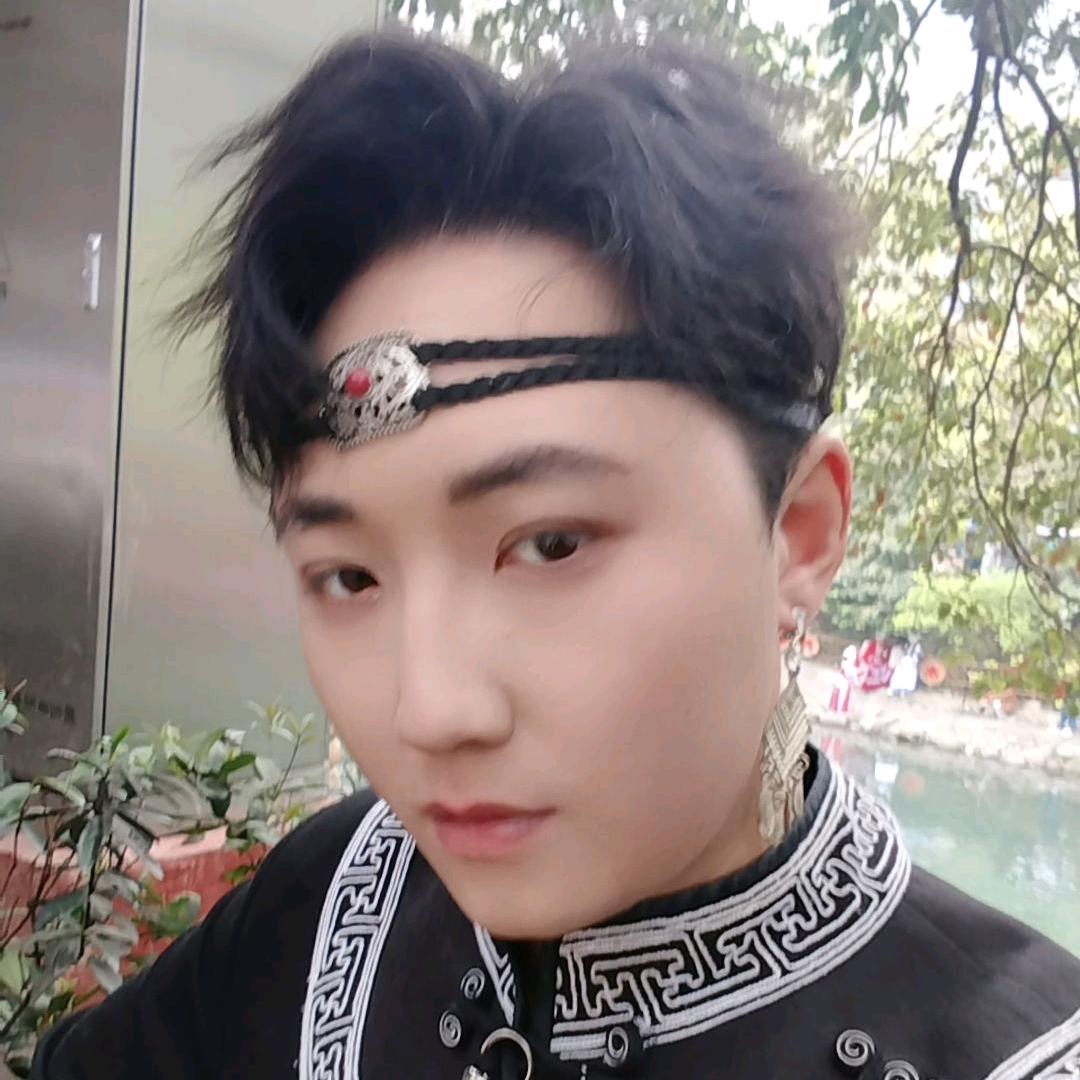 都是命苦的打工人罢了(Ｔ▽Ｔ)