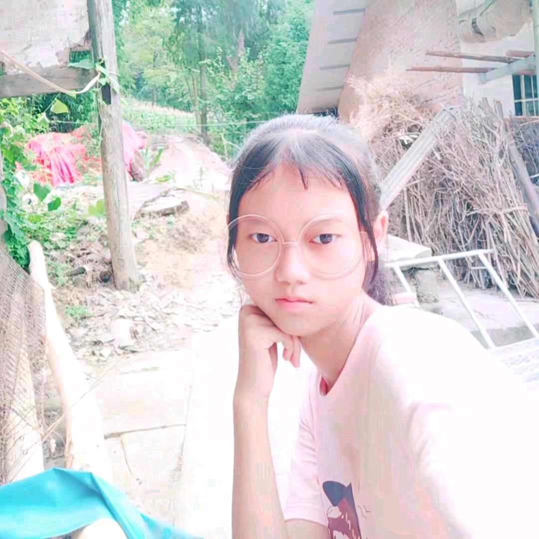 我是小女孩