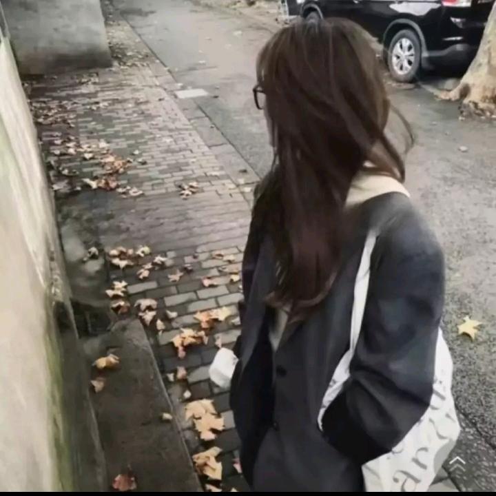 玮.