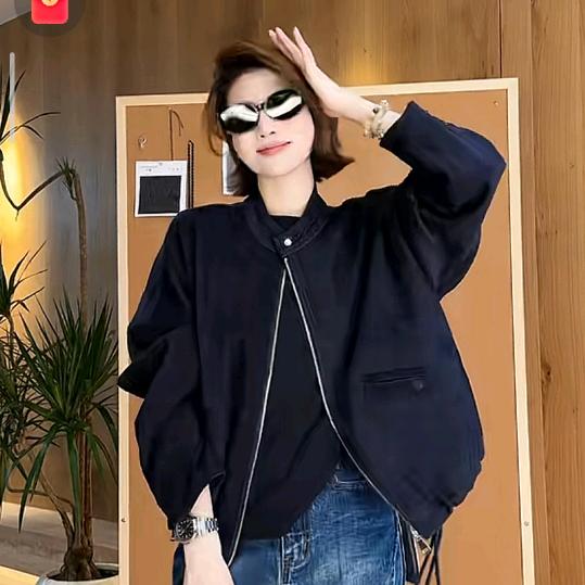 月月不吃鱼  穿搭优选