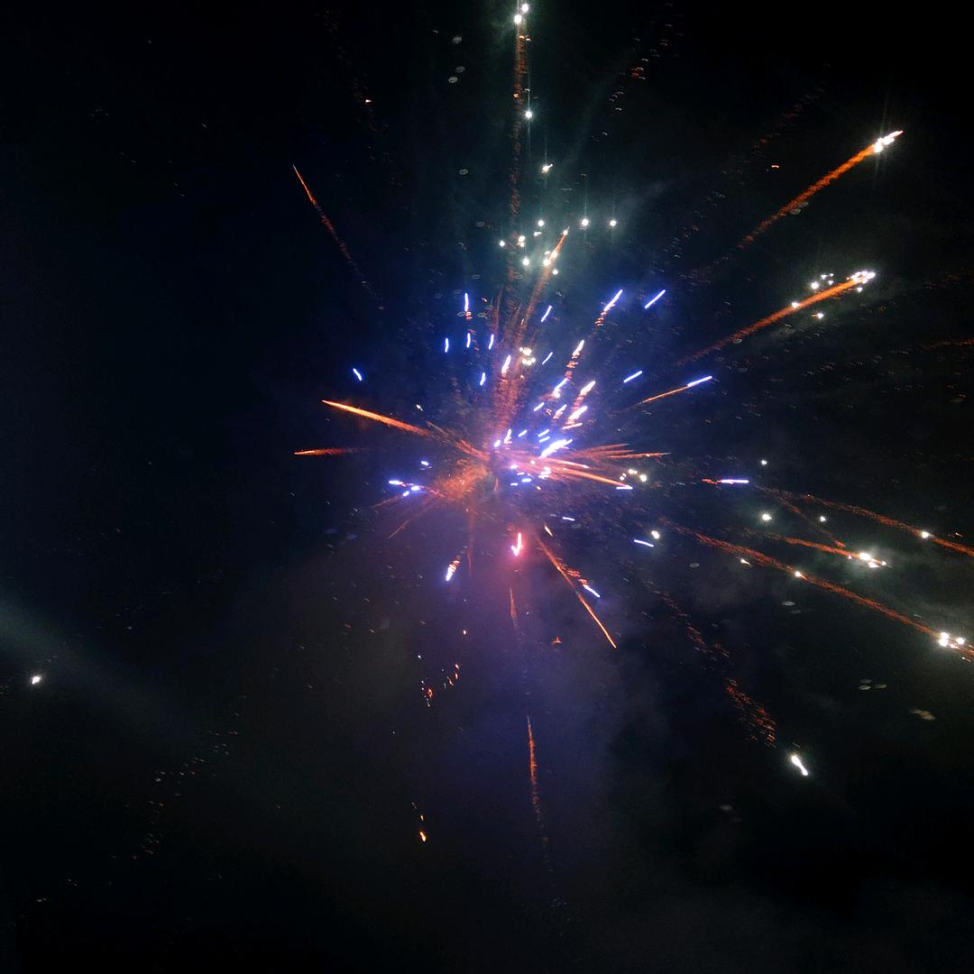 卖饺子卖饺子皮米粉面条的小姐姐🥟🌮