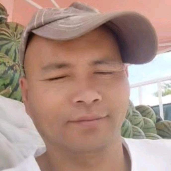 李国帅，瓜果蔬菜批发商。