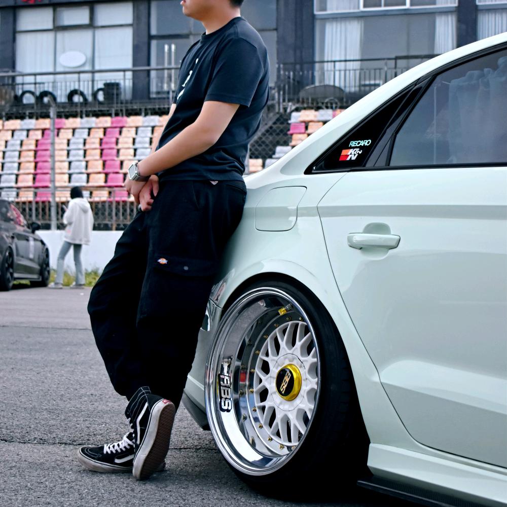 黃同學不玩车