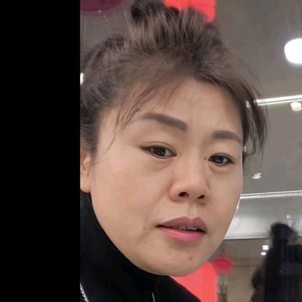 大芹姐姐