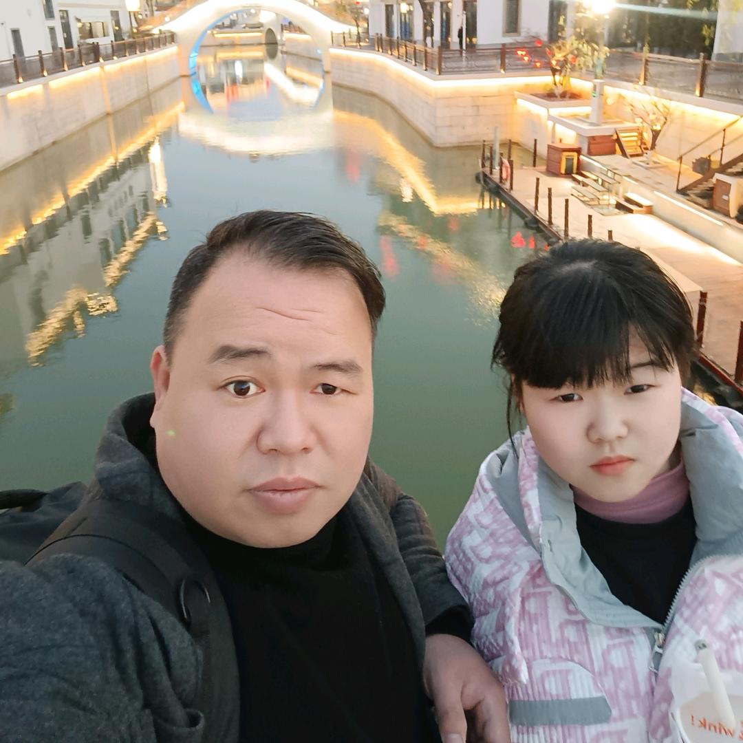 肥三斤(筹备骑行尼泊尔)