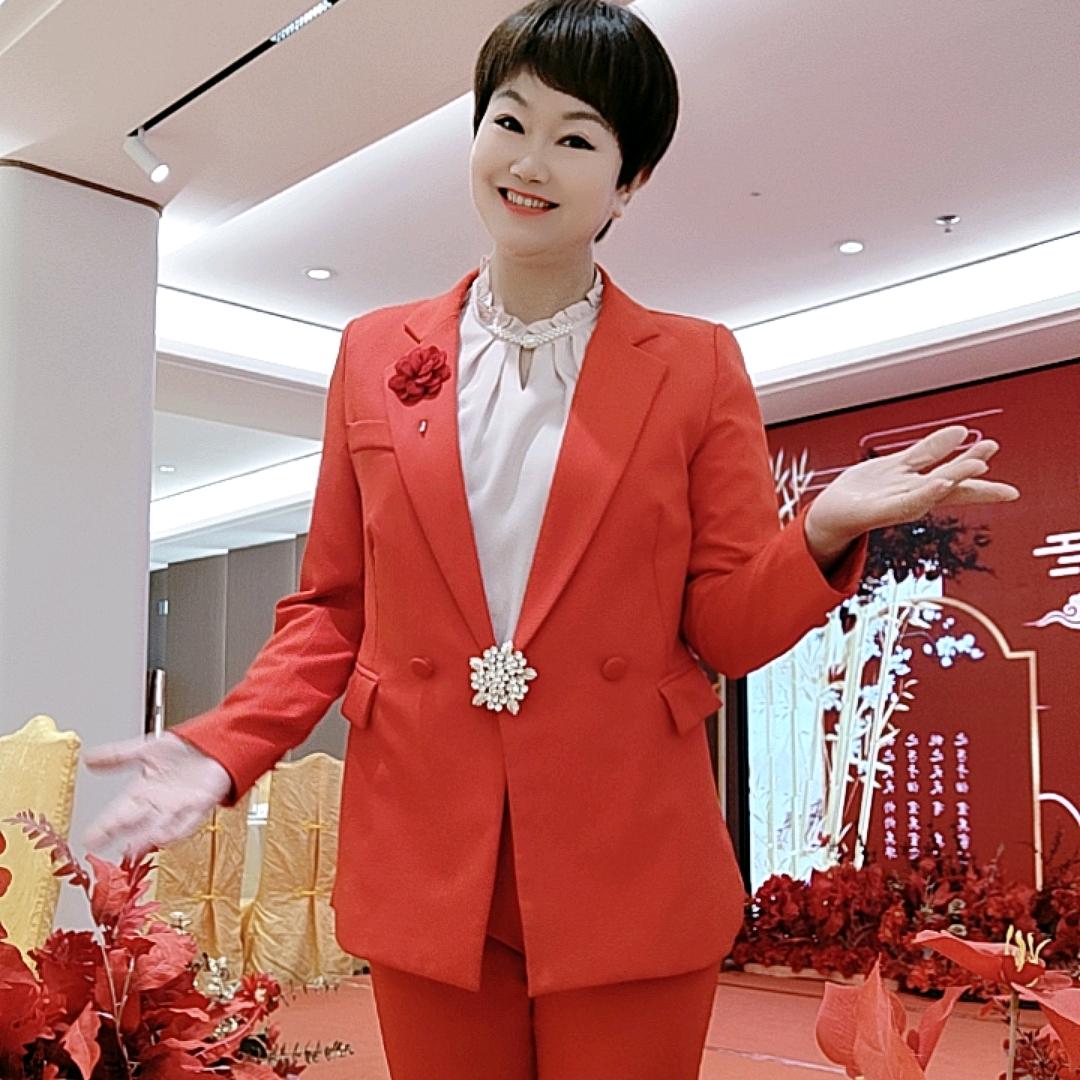 平远(洪姐)洪绮芬，承接演出。