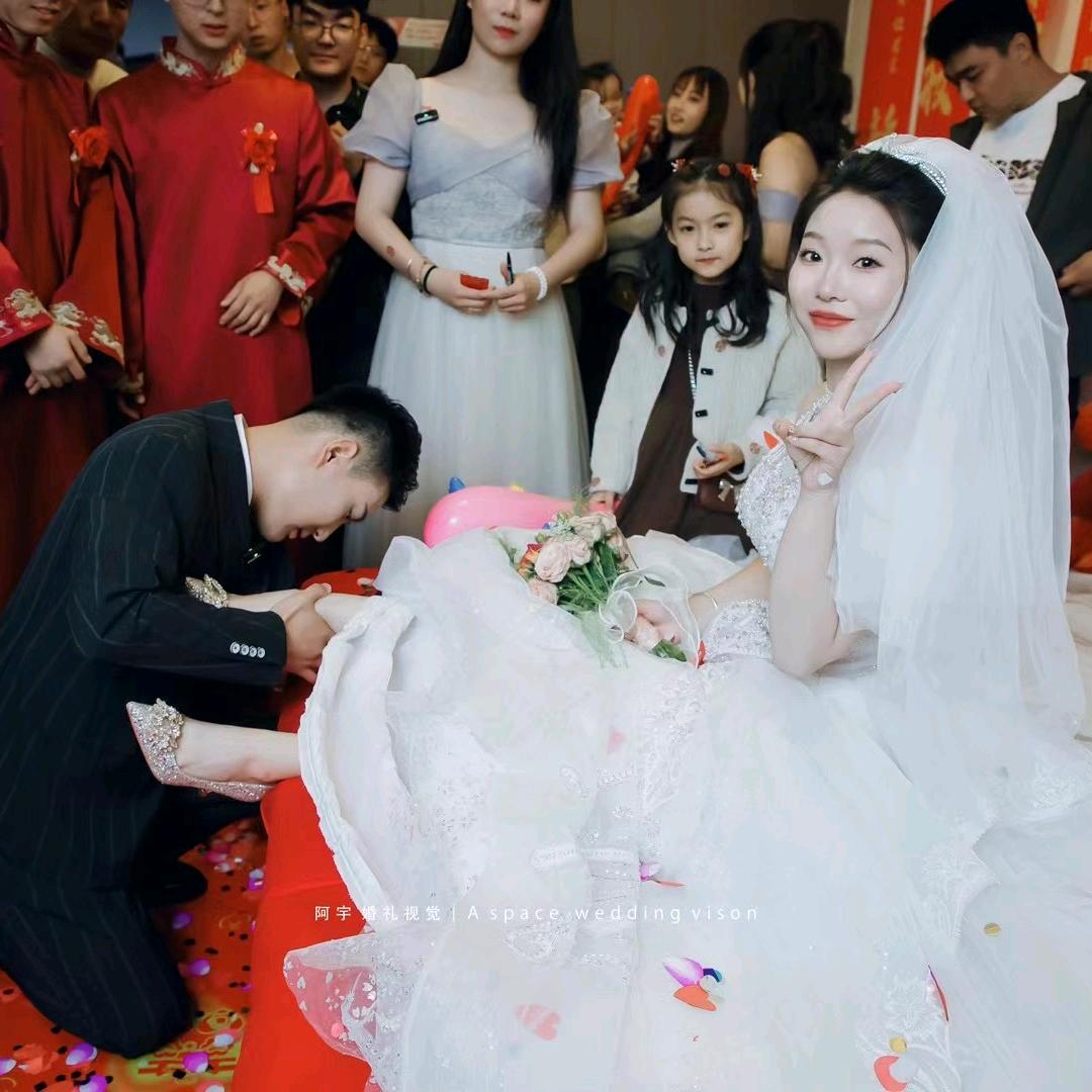 胖胖(长治龙腾婚庆)