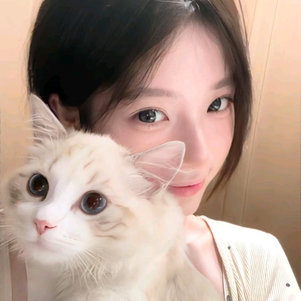 忧郁小彩少