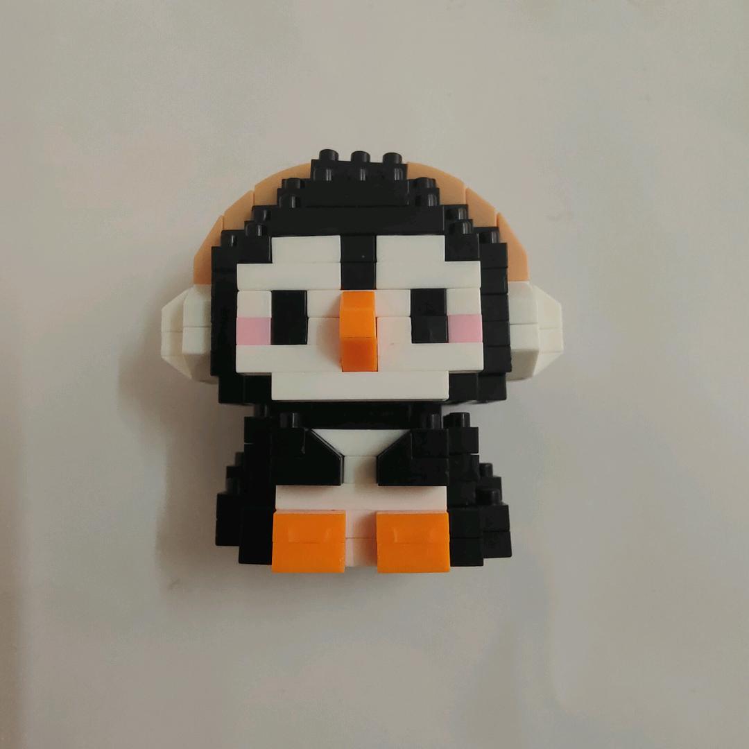 天天积木玩具店小二