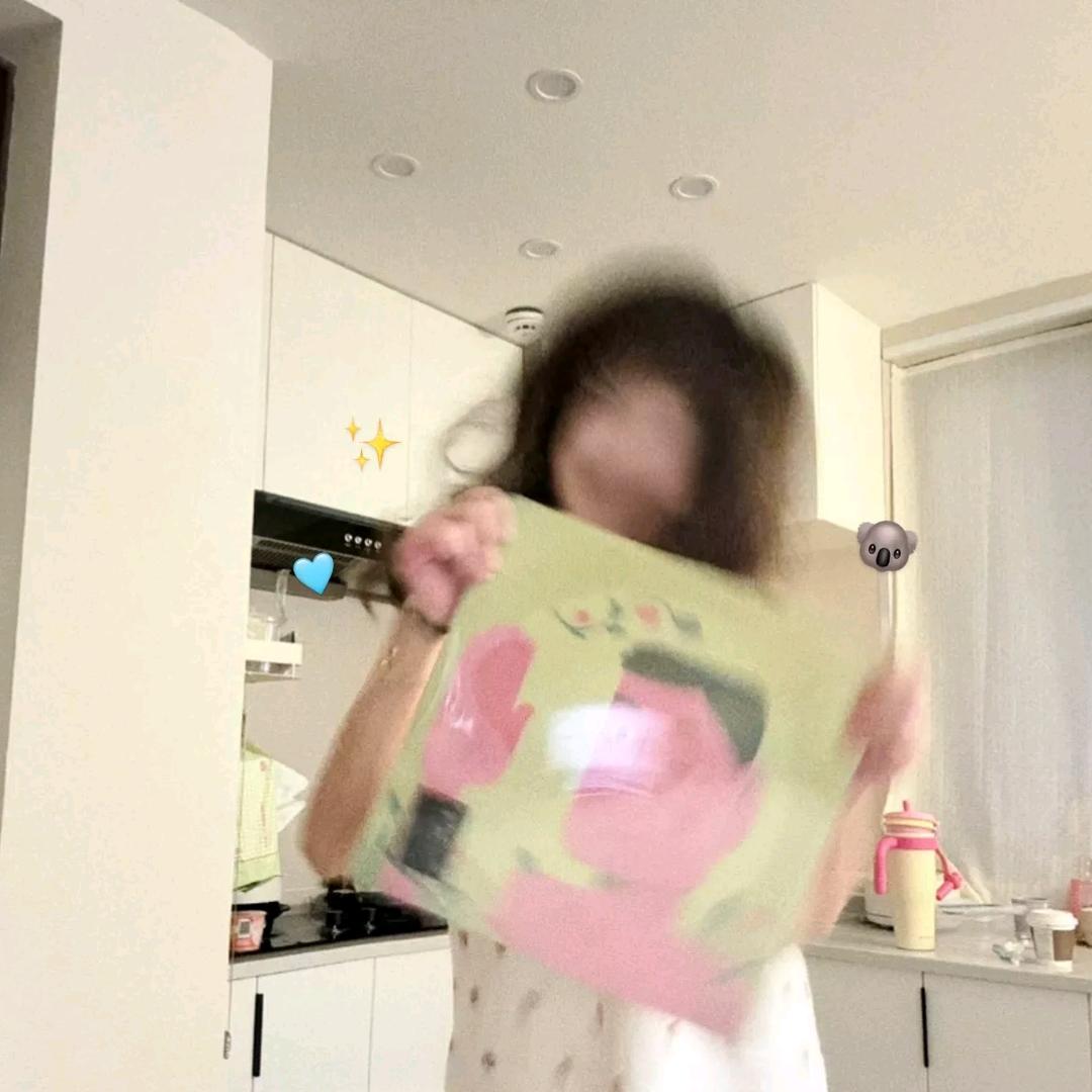 太萌被肘击