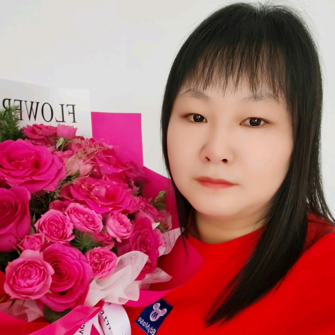 🌸英子🌸靠自己打拼