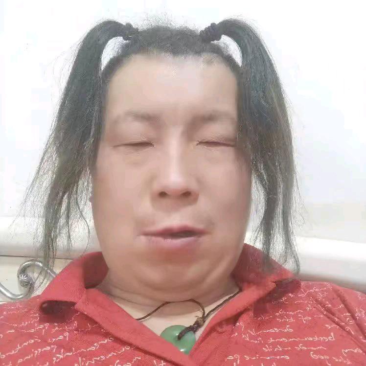 我想找个富婆玩