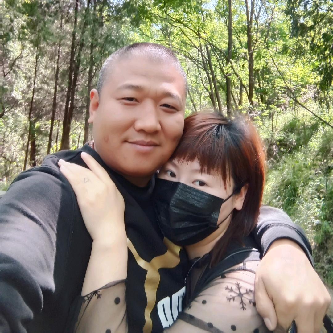 臭狗娃（朋友圈）