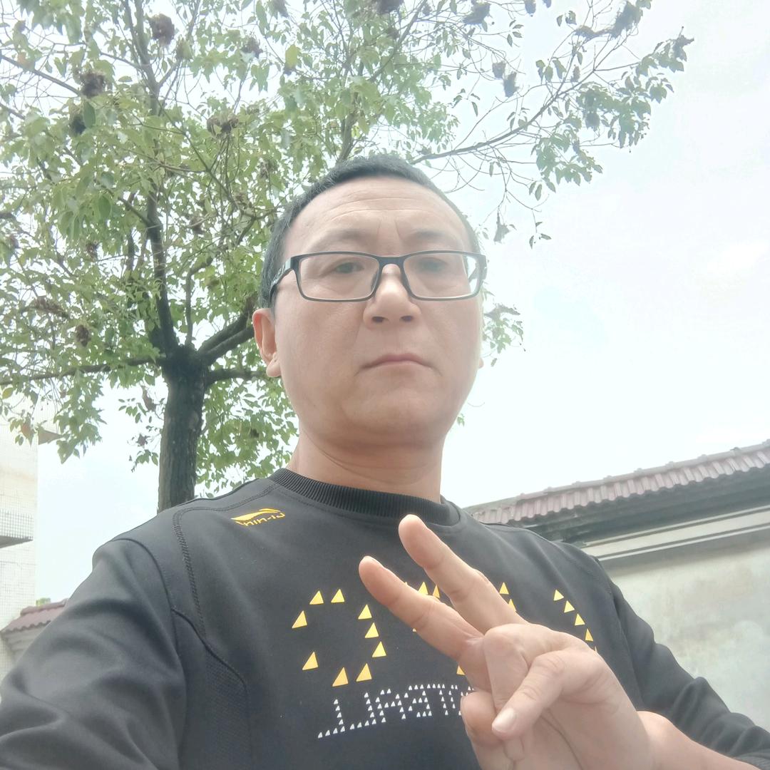 华良驾校宋教练
