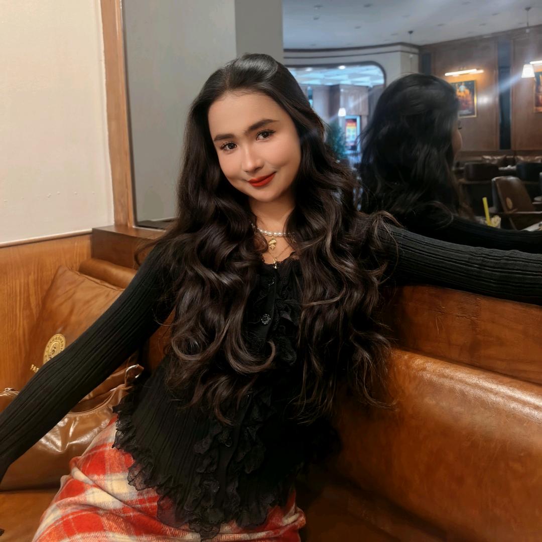 米娜三岁半𓈒◌𓂂𓋜