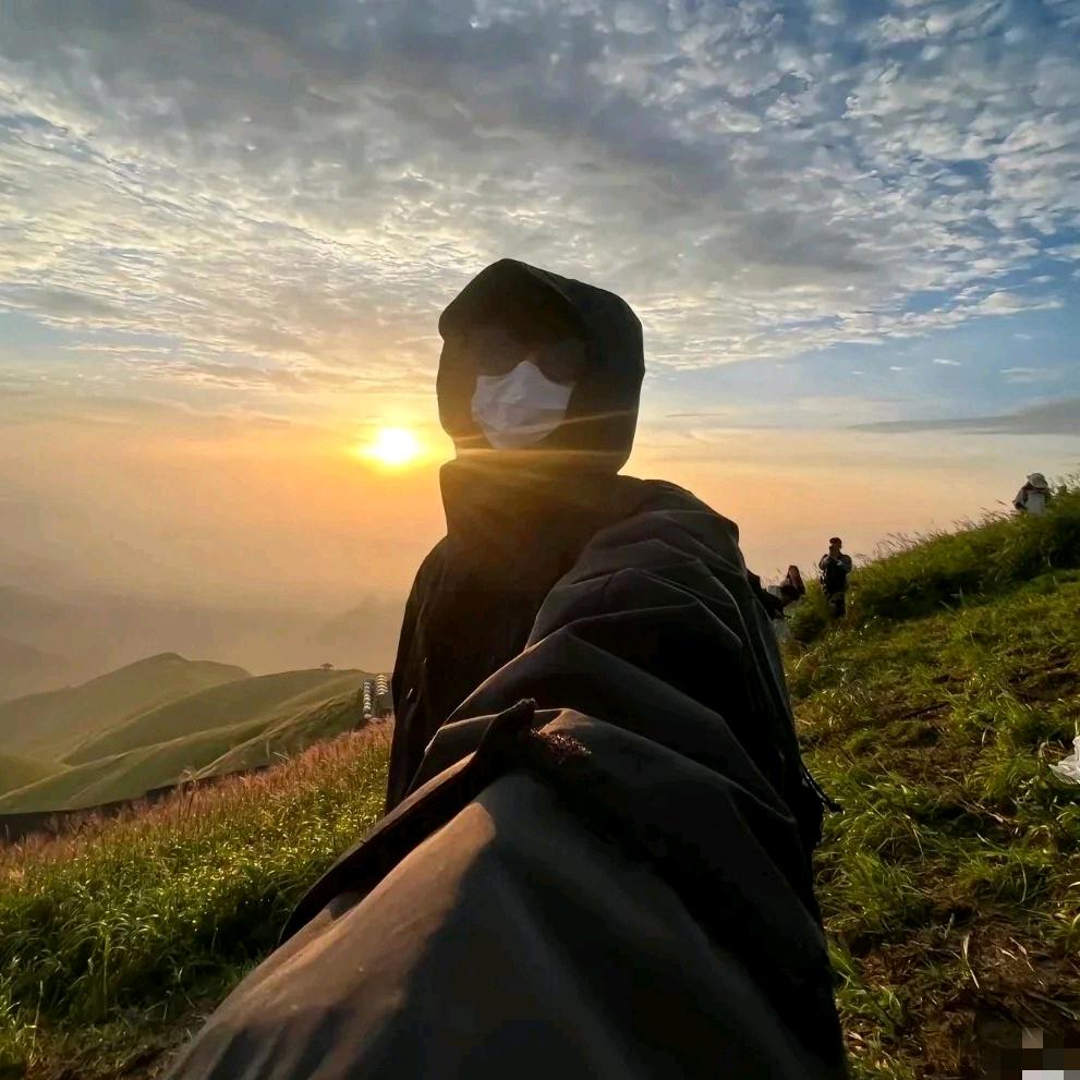 小黑哥