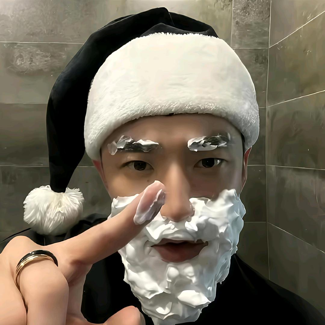 凌.