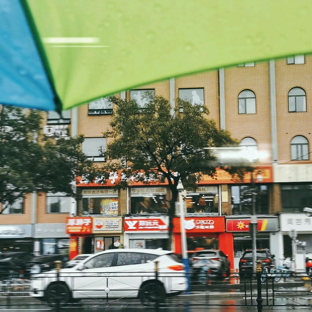 一起喝酒不咯？